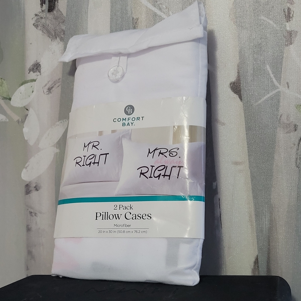 Mr. Right Mrs. Always Right 2 Pack White Microfiber Pillowcases Comfort Bay